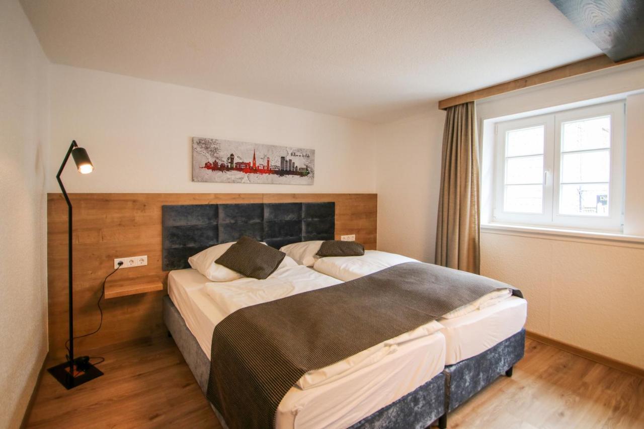 Zur Alten Krone Hotel